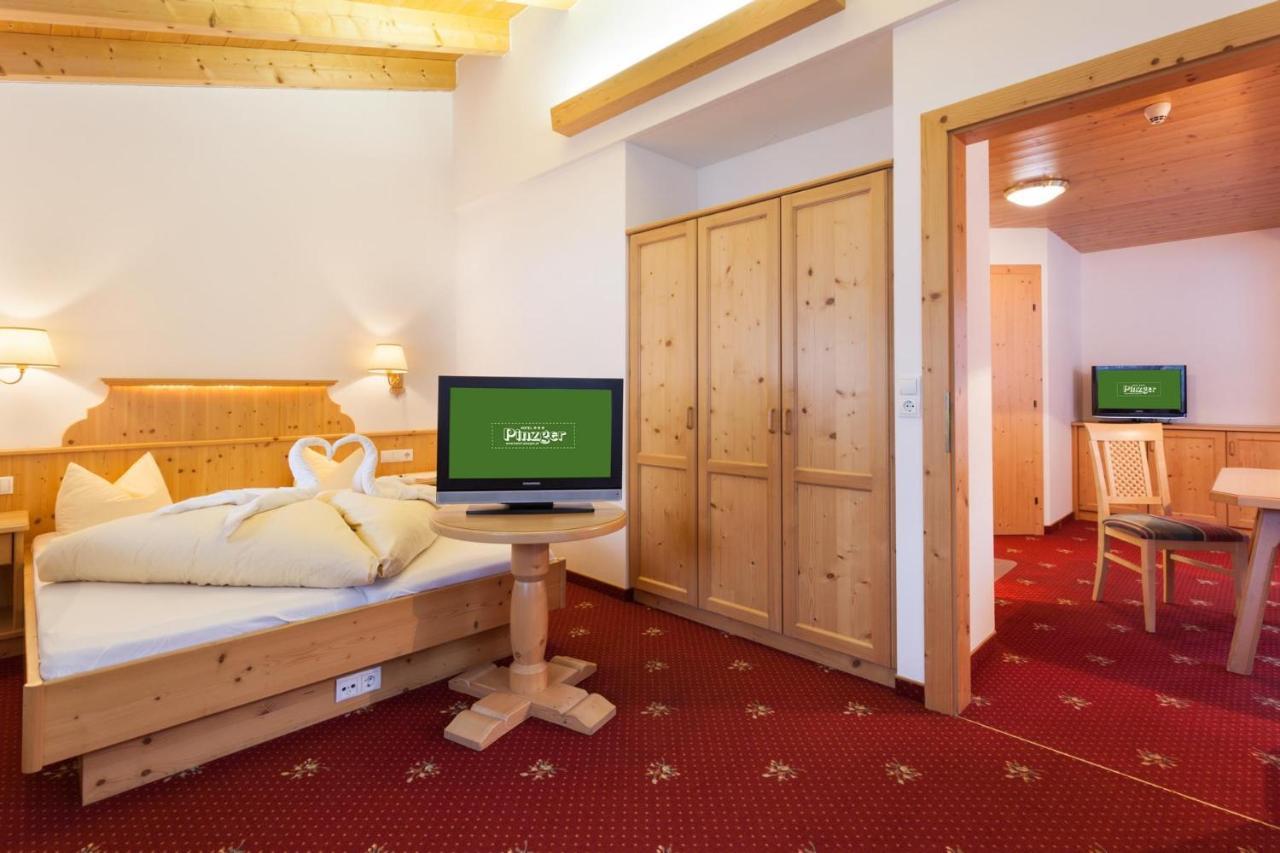 Hotel Pinzger טוקס מראה חיצוני תמונה