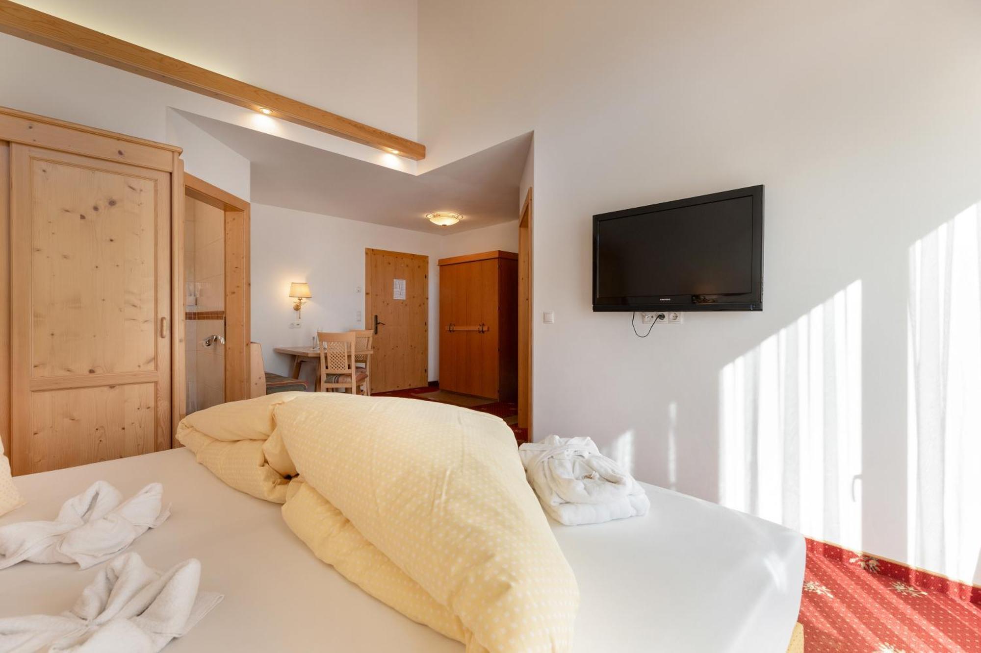 Hotel Pinzger טוקס מראה חיצוני תמונה